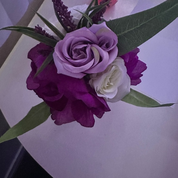 Handmade Faux flower in lighted mason jar. - Picture 5 of 6